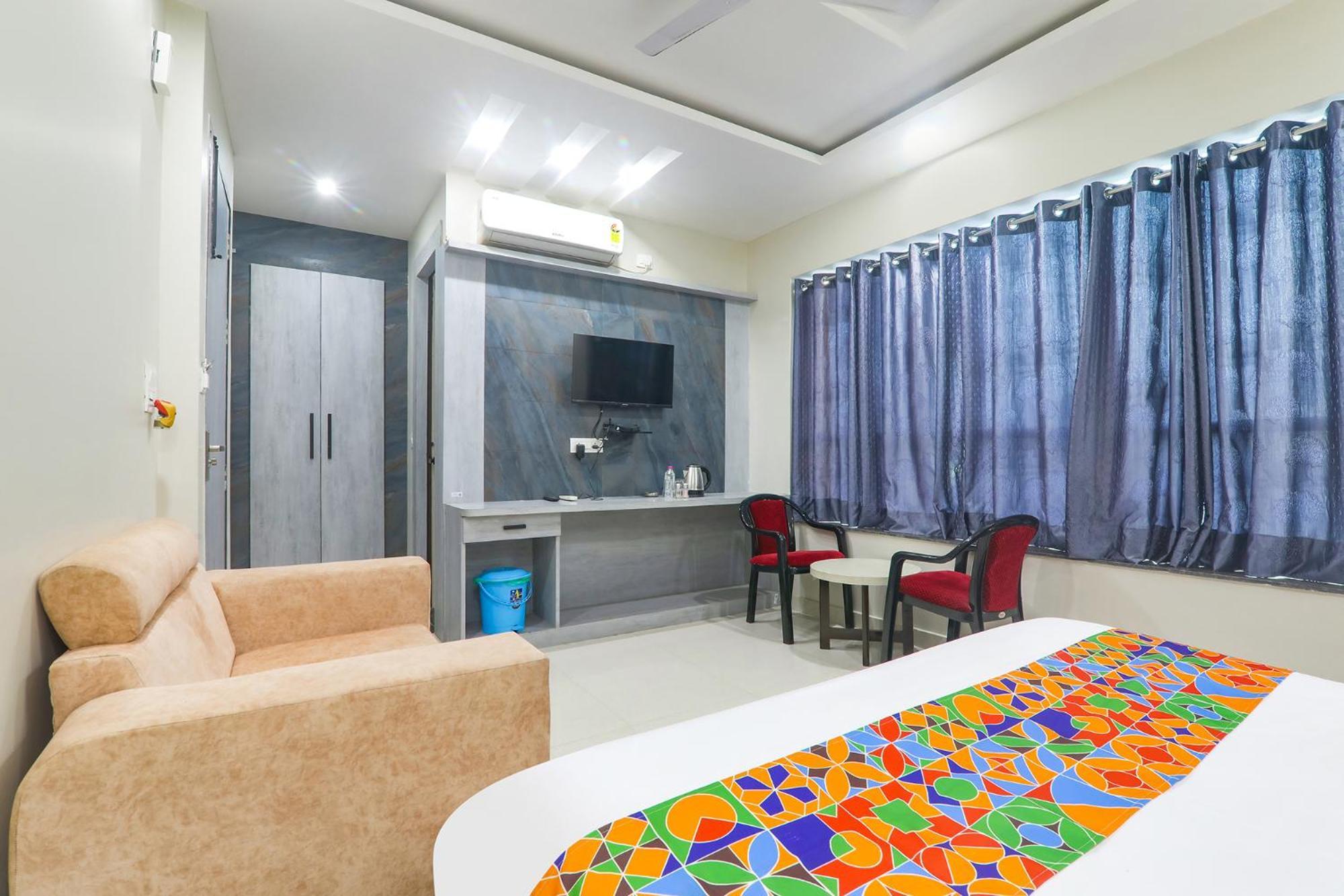 Fabexpress Grand Inn I Chinhat Εξωτερικό φωτογραφία